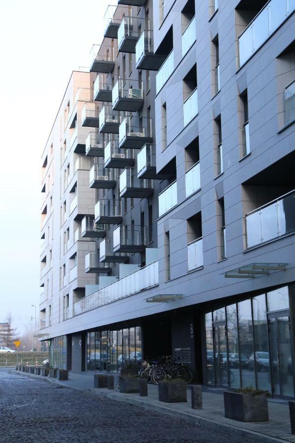 Concept Red Apartment
